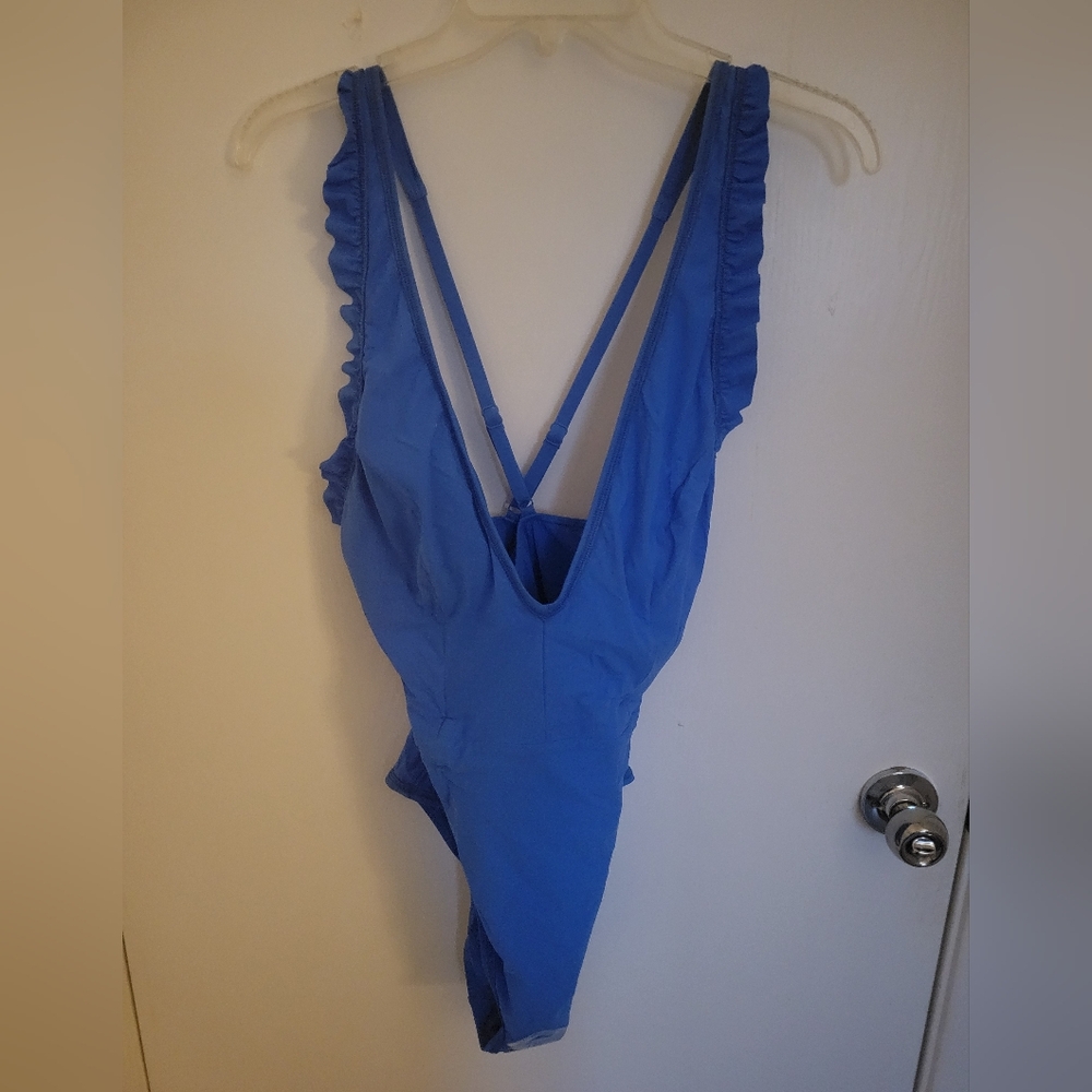 One piece bathing suit